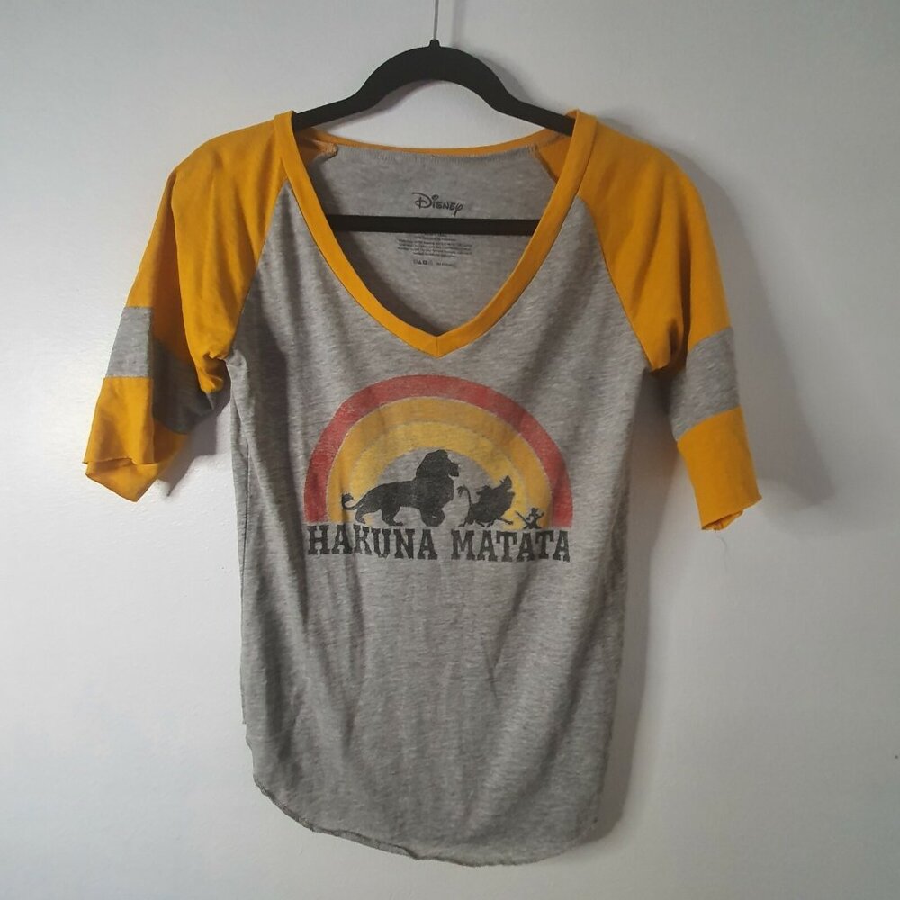 Disney Lion King Top Hakuna Matata Size S Shirt Women's Gray Short Sleeve Gold‎